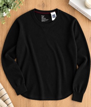 Jersey Gap Negro Talla L Nuevo con etiqueta