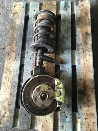 Mangueta delantera izquierda audi 100 c3