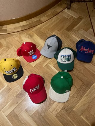 Lote de 7 Gorras Variadas