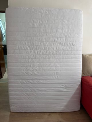 Colchón 135x190 cm casi nuevo