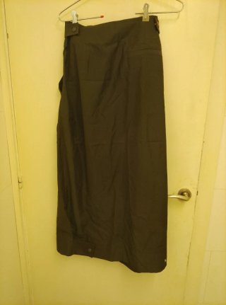Falda midi Massimo Dutti negra