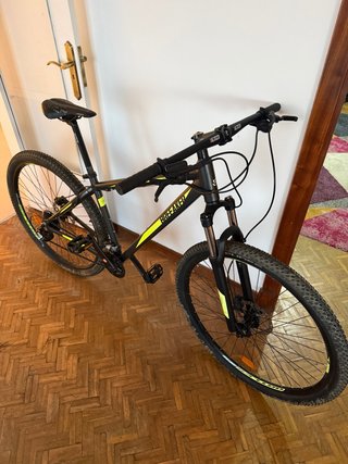 Bicicleta de Montaña BREEAKER