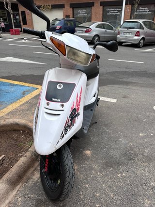 Yamaha Jog R Scooter Blanca