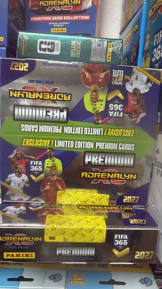 Caja Premium Panini FIFA 365 2027 (10 Packs)
