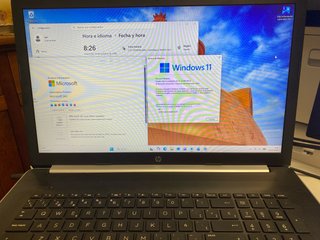 Portátil HP Laptop  17‑ca0000ns con W11 y Office.