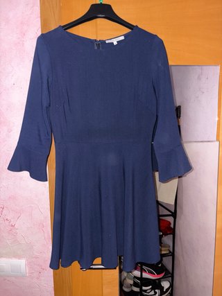 Vestido azul manga acampanada