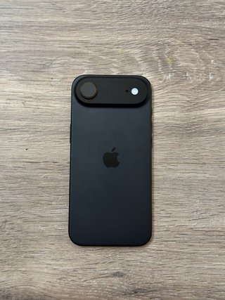 iPhone 17 air 512 batteria 100%
