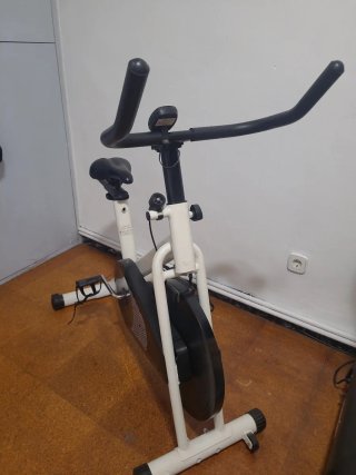 Bicicleta Estática Blanca