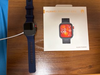 Smartwatch Huawei Watch Fit 4 pro.