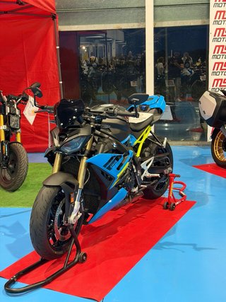 BMW S1000R 2025 5300KMS