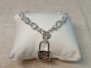 Pulsera plata eslabón grueso candado 925