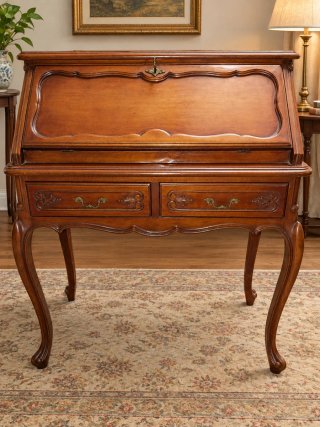 Escritorio Antiguo de Madera