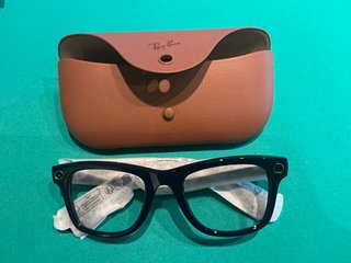 Ray-Ban Meta Wayfarer L Transit Gafas