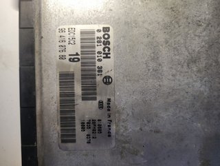 Peugeot 0281010361 centralita 406 2.0 hdi mt 317