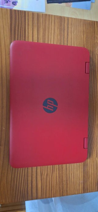 HP Pavilion 360° Táctil Beats Audio Rojo