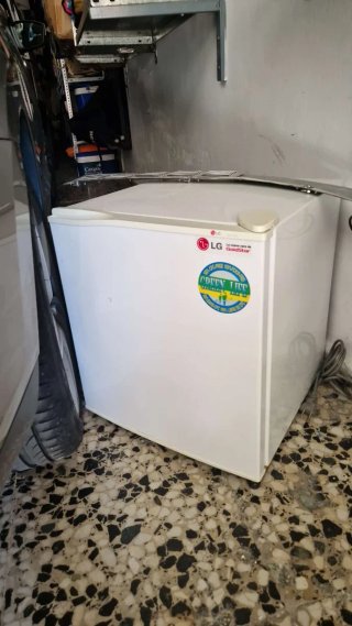 Nevera LG Compacta Blanca