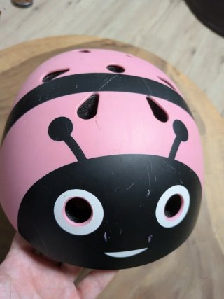 Casco Mariquita Niña Rosa