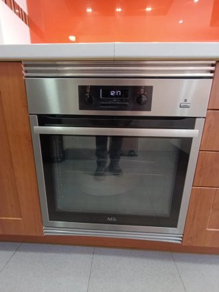 Horno AEG