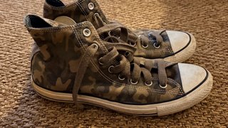 Scarpe Converse alte stampa militare