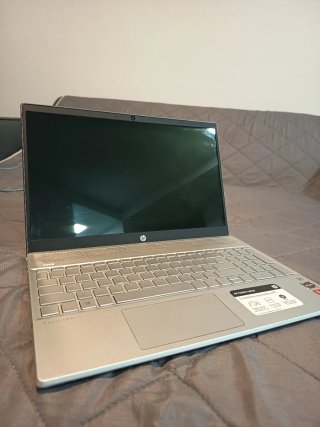 Portátil HP 15 AMD Ryzen 5