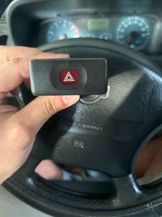 Nissan Terrano II 2000