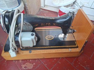 Máquina de coser Alfa portátil