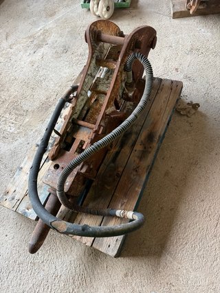 Martillo Hidráulico Montabert para Mixta