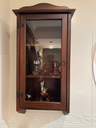 Mueble Vitrina de Pared