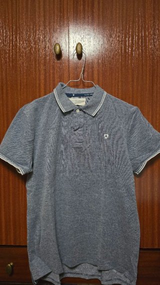 Polo Álvaro Moreno Azul y Gris