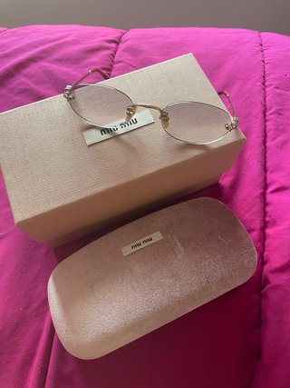 Gafas Miu Miu con Estuche