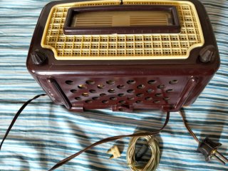 Mini radio a valvole vintage