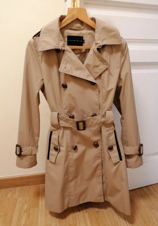 Gabardina Tintoretto Beige Talla 38