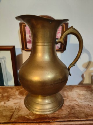Jarra de Bronce
