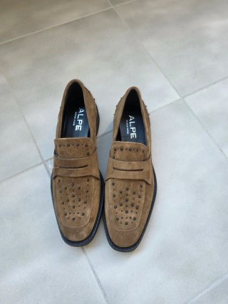 Zapatos ALPE de piel nuevos