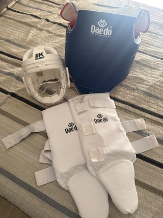 Set de Protecciones Taekwondo Daedo e Ikara