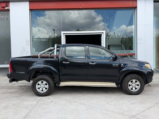 TOYOTA Hilux 3.0 D4D Cabina Doble VXL 4x4
