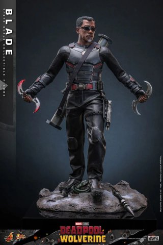 Figura Hot Toys Blade 1/6 Deadpool & Wolverine