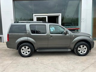 NISSAN Pathfinder 2.5 dCi 174CV SE Auto 7 plazas