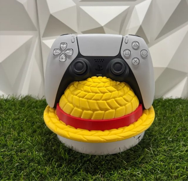 Soporte Mando PS5 Sombrero de Luffy