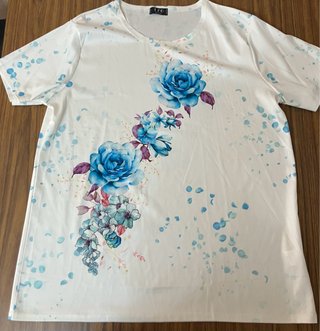 Blusa TZO Blanca con Estampado Floral