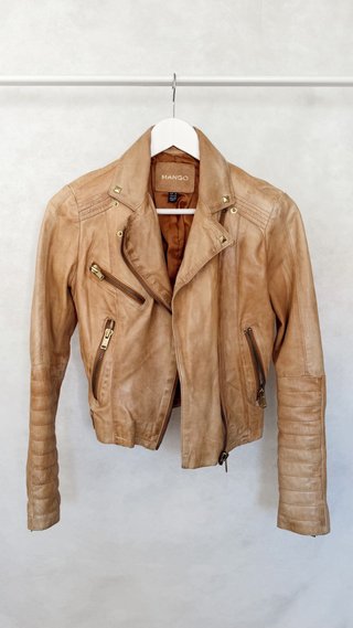 Cazadora Biker de Piel Mango