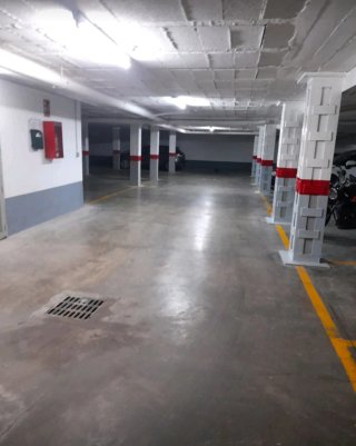 Plaza garaje pleno centro Dos Hermanas