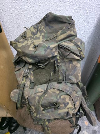 Mochila Altus 100l Militar Verde Oliva