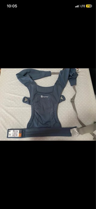 Mochila de Porteo Ergobaby Embrace
