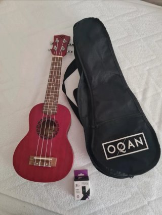 Ukelele Oqan Rojo con Funda