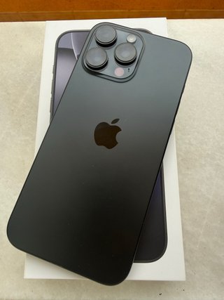 iPhone 16 Pro Max Negro