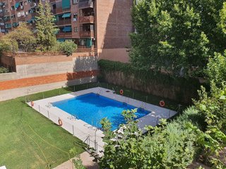 Piso en alquiler en Pacífico en Madrid