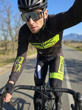 Completo da ciclismo felpato taglia S