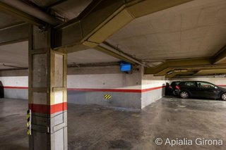Garaje en venta en Eixample Nord – La Devesa en Girona