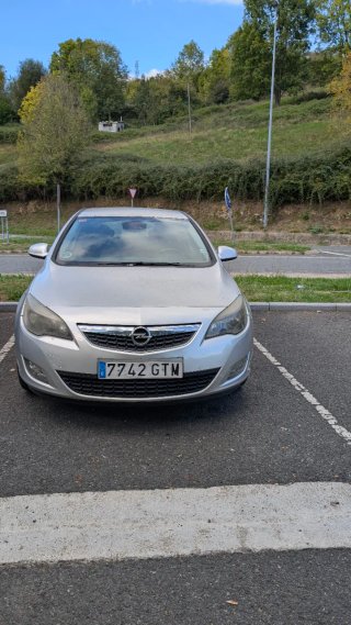 Opel Astra 2010